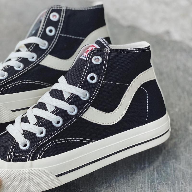 Sepatu Ventela Public Black Natural Low/High 7