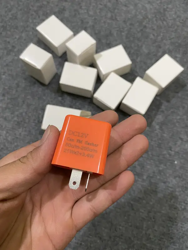 Công tắc Ha da  + rơ le cam nháy 4 bóng xi nhan các dòng xe 1