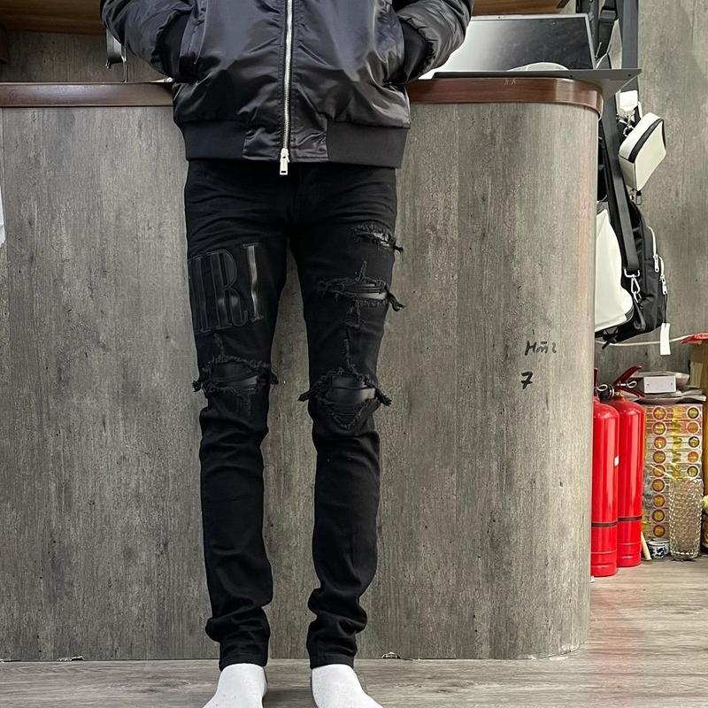 Quần Jean amiri Bò Đen chữ đùi da đen không rách