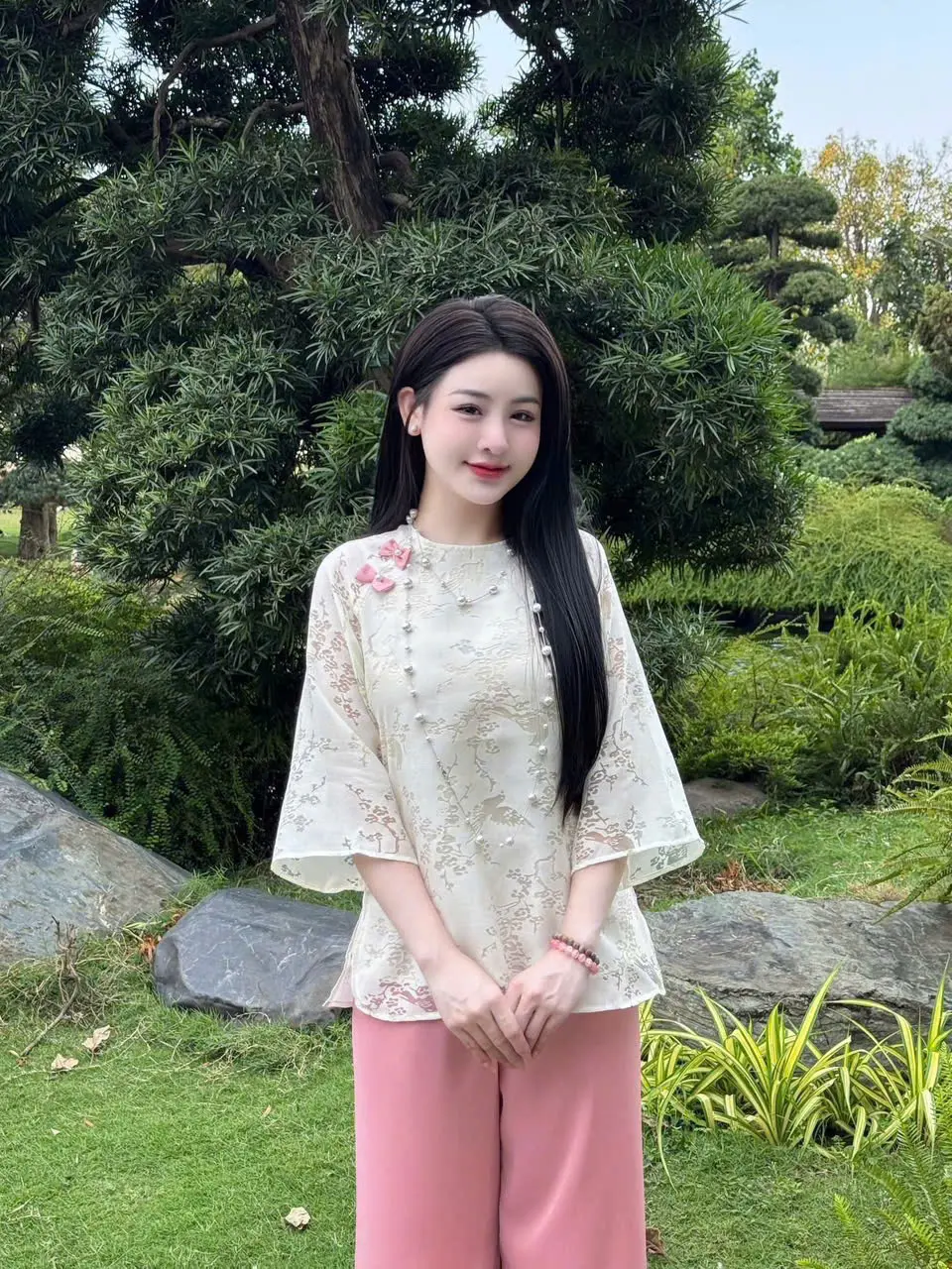 set áo lam voan hoa phối quần tuyết nhung dành cho các nàng đi chùa đi chơi đi tiệc đi du lịch điều xinh xắn