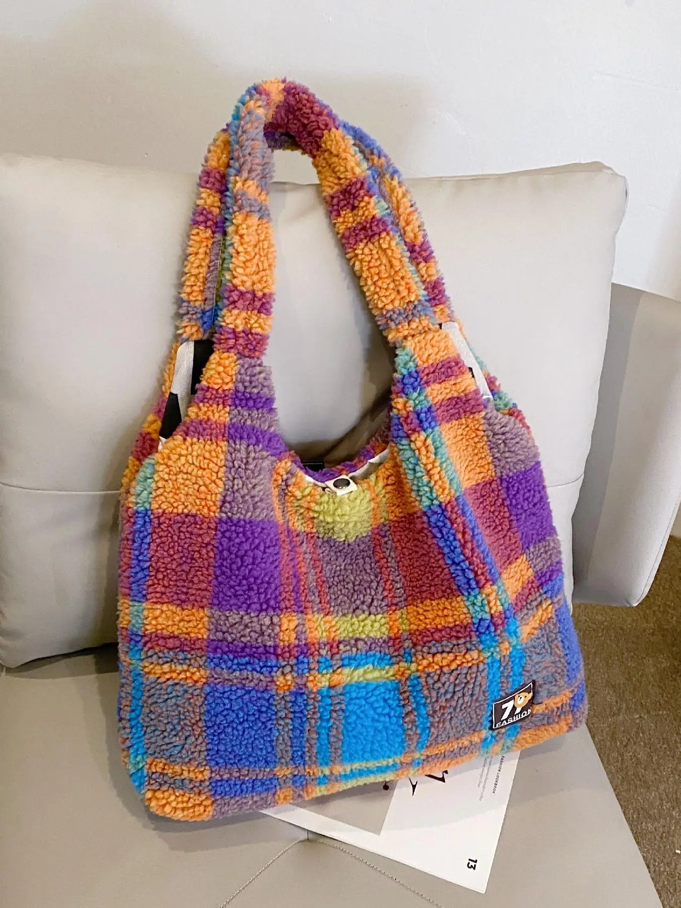 Women's Colorblock Plush Tote Bag, Fashionable Large Capacity Shoulder Bag for Daily Used, Casual Trendy Versatile High-quality Daily Commuting Bag