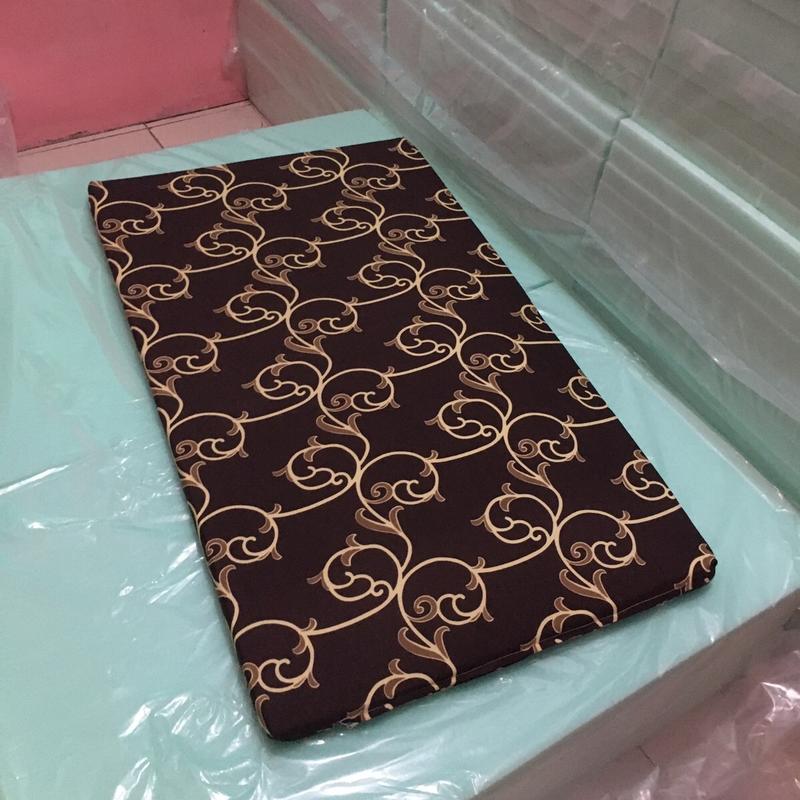 Alas gosok Portabel atau alas setrika Pakaian Rumah Tangga tebal 3cm busa premium pabrik berkualitas dan tahan panas ukuran 100cm x 60cm x 3cm 3