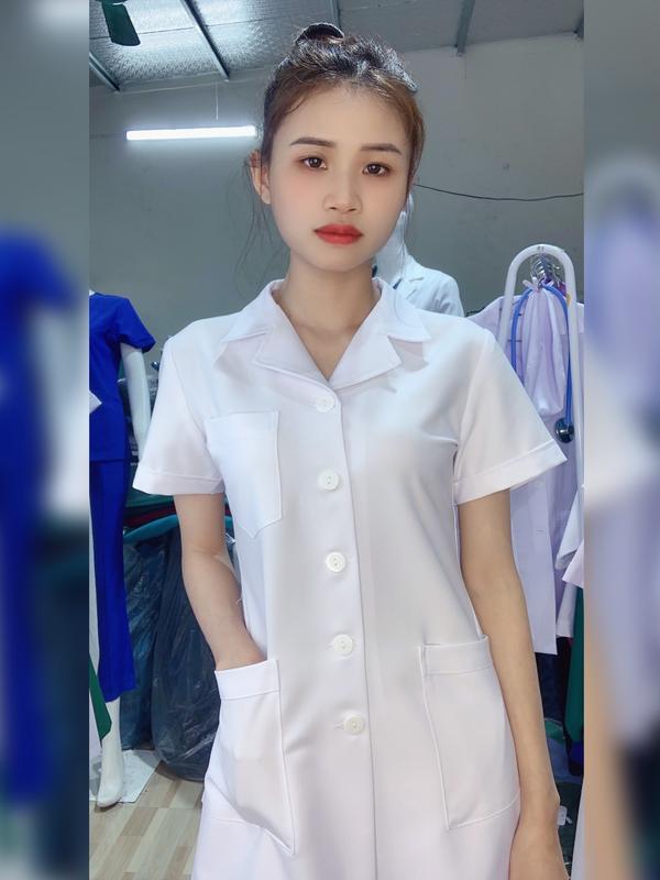 Áo blouse nữ y tá, điều dưỡng chất liệu cotton lạnh cao cấp
