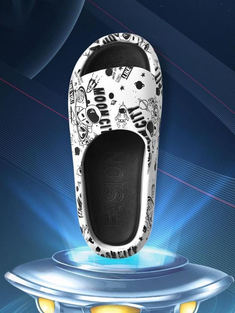 Product Introduction of Men's 1 Pair Cartoon Astronaut Pattern Slides, Casual Soft Comfortable Hollow Out Design Slippers for Indoor & Outdoor Wear, Non-slip Slippers for Daily Wear 9