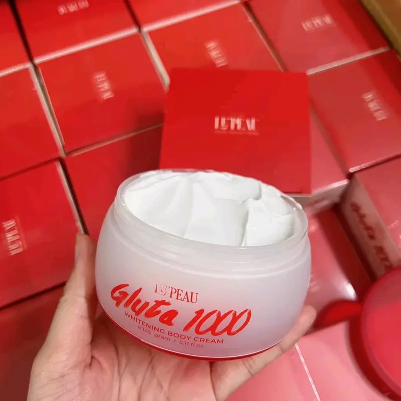 [ mua 1 tặng 1]Peel body tuýp 150g Le'peau (tặng 1 hủ kem dưỡng 145g GLUTA 1000) giúp loại bỏ lớp tế bào chết dưỡng kem body nhanh thấm, hỗ trợ giúp mờ thâm body 3