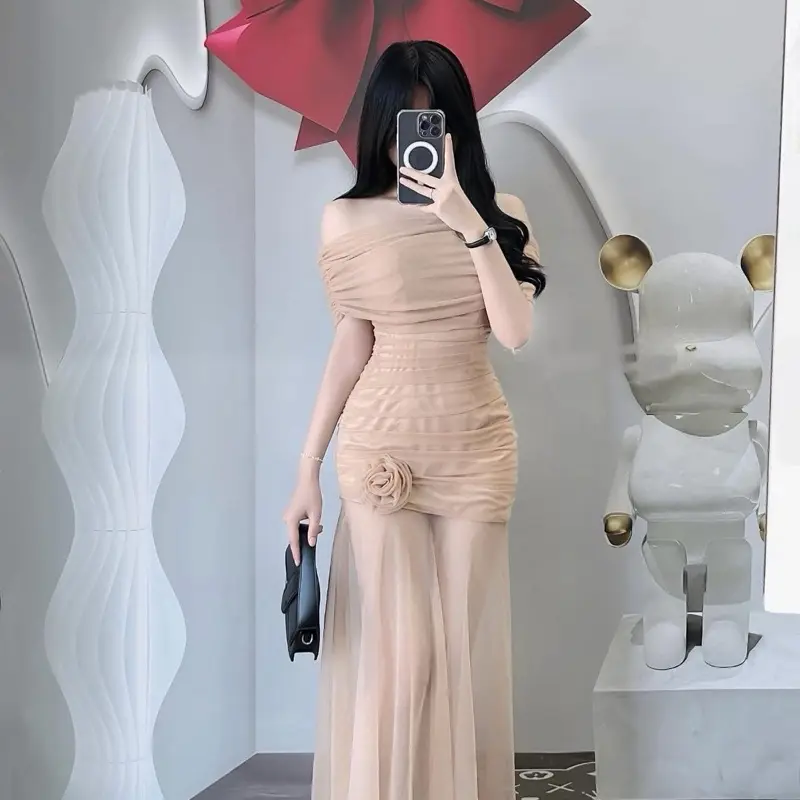 Váy cúp phối lưới mang được nhiều kiểu