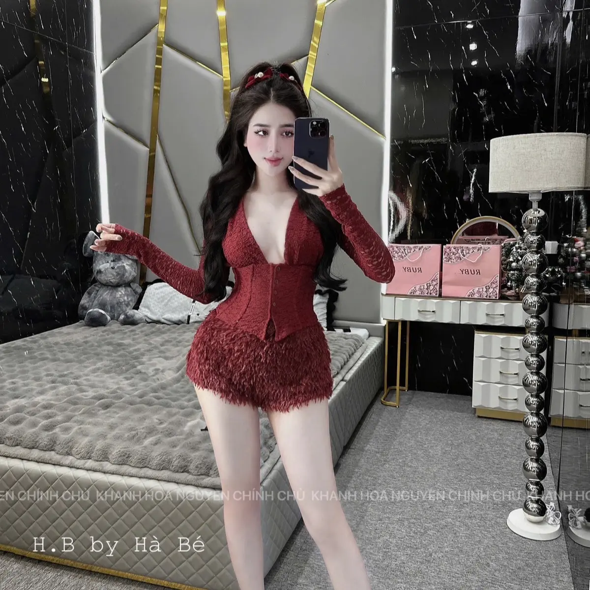 Sét áo ren cổ V sexy phối quần lông sang chảnh T2 - Women, Nữ