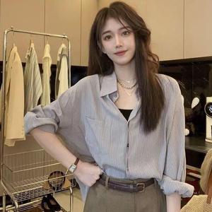 เสื้อเชิ้ตลายทางแขนยาวผู้หญิง ทรงหลวม ลำลอง อเนกประสงค์ กันแดด แจ๊กเก็ต ท๊อป คอลเลคชั่นใหม่