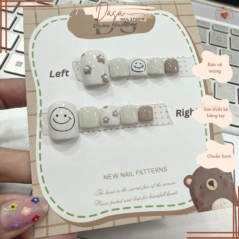 Móng chân giả NGẮN mix màu nail box chân GIÁ RẺ đẹp đơn giản thích hợp đi chơi chụp ảnh tặng keo dán móng MC073 sơn màu nước gạo túi mù miếng mắt mèo