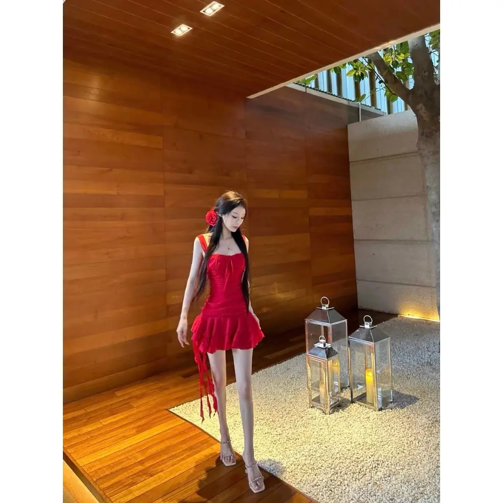 (40-80Kg) Đầm Váy Voan Đỏ 2 Dây Nhún Thân Bèo Lai Tua Rua (Có BigSize) UnihomeClothing CA118