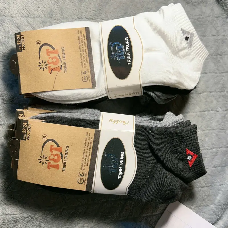 Combo 10 đôi Tất nam cổ ngắn mix 5 màu, cổ cao 1 màu, cổ cao nhiều màu   tất phù hợp cho size từ 37-43 tất co giãn tốt, thoáng khí thấm hút mồ hôi tốt 3
