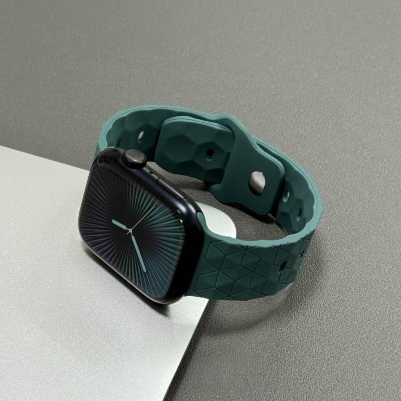 Product Introduction of Sport Silicone for Apple watch ultra 2 band 49mm 46mm 44mm 40mm 45mm 42mm 41mm football pattern bracelet iWatch series 10 9 8 7 6 5 se strap 10