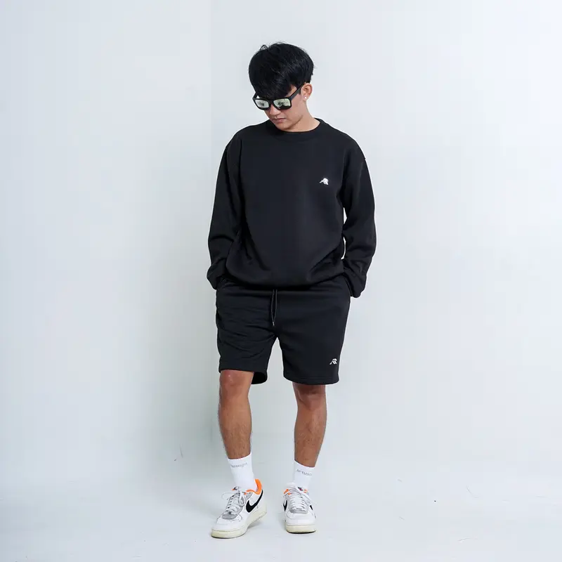 Satu Stel Crewneck Broadshort BM Pria Wanita 3