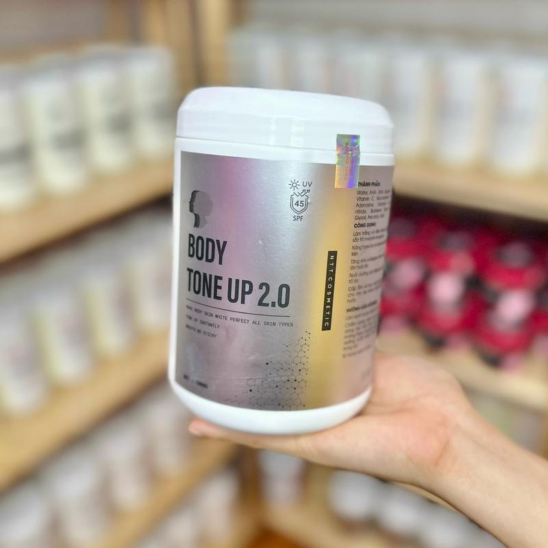 1 KÍ 2.0 TRẮNG - KEM BODY DƯỠNG TRẮ.NG, CHỐNG NẮNG, MAKE UP NHIỀU (Dưỡng da body)