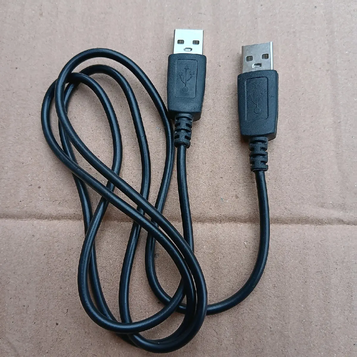 Kabel USB male to USB male