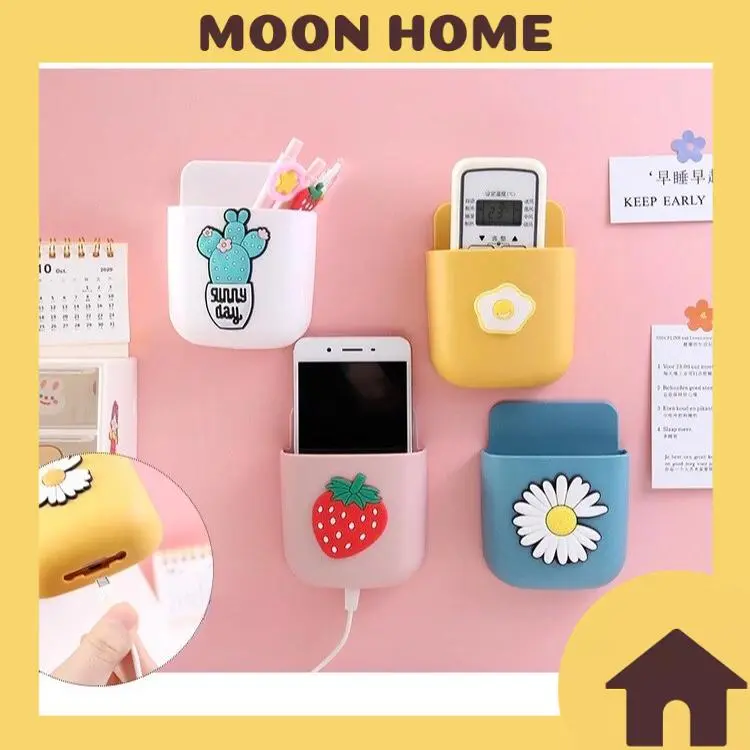 Giá đỡ dán tường để điện thoại khi sạc có khe hở tiện lợi, kệ đựng remote và đồ dùng đa năng có móc treo cứng cáp
