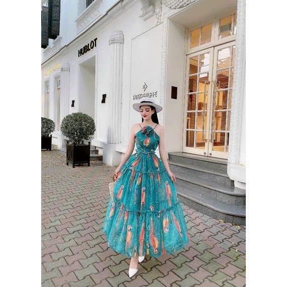 Product Introduction of Đầm maxi cổ yếm kết hoa có dây cột eo dễ thương Voan Nữ 2