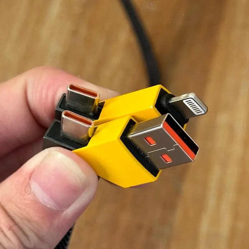 cáp sạc nhanh 4 in 1 vô cùng tiện lợi trên ô tô hay tại nhà giúp b sạc tất cả các dòng máy phổ thông hiện tại Usb Phụ Kiện Sạc Điện Thoại 3