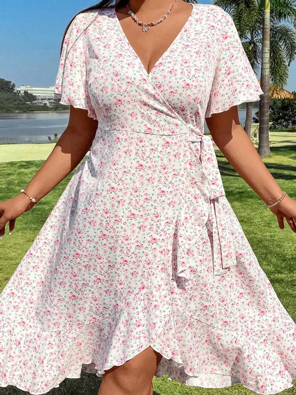 【Plus Size】 Random Ditsy Floral Print V Neck Dress, Plus Boho Fashion Casual Short Sleeve Dress for Daily Holiday Vacation Wear, Women Plus Clothing for Summer 5