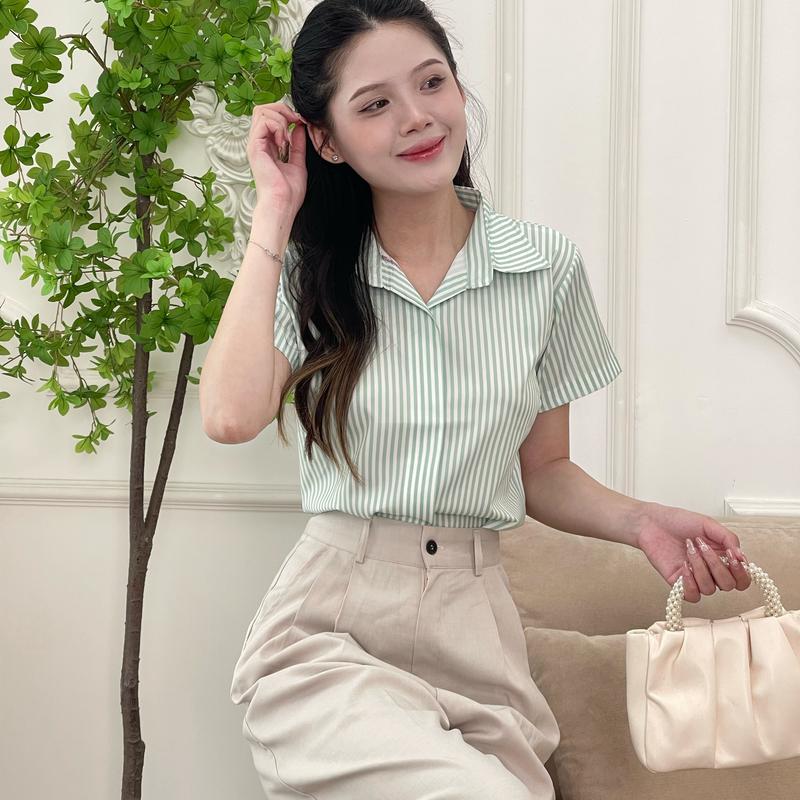 [ A21 ] Áo Sơ mi nữ kẻ ngắn tay nẹp giấu nút màu pastel Qiho aosomiform  vua