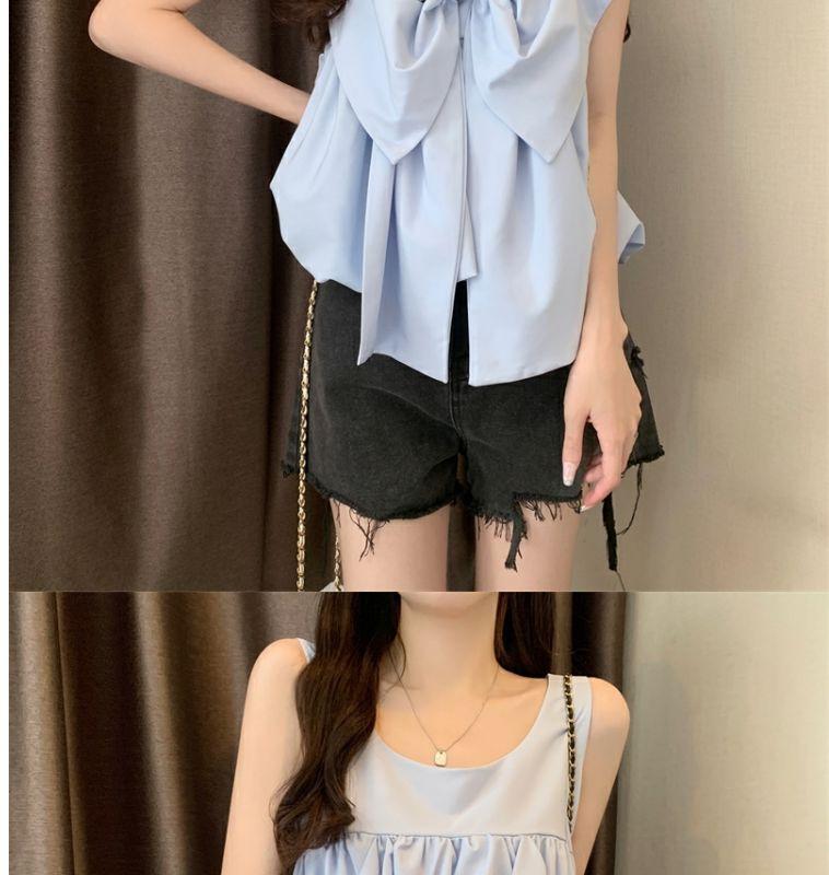Product Introduction of Tiktok Hot Sale French Sweet Bowknot Loose Small Sling Vest Women's Inner Wear Summer Niche Design Outer Wear Short Top 7