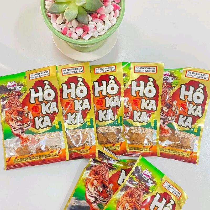 Gói Thịt Hổ Kaka cay cay ngon ngon - 1 bịch 20 gói nhỏ