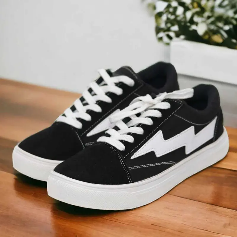 Sepatu Sneakers Casual Pria Motif Terbaru Trendy ZIGZAG Kasual Shoes Running 2
