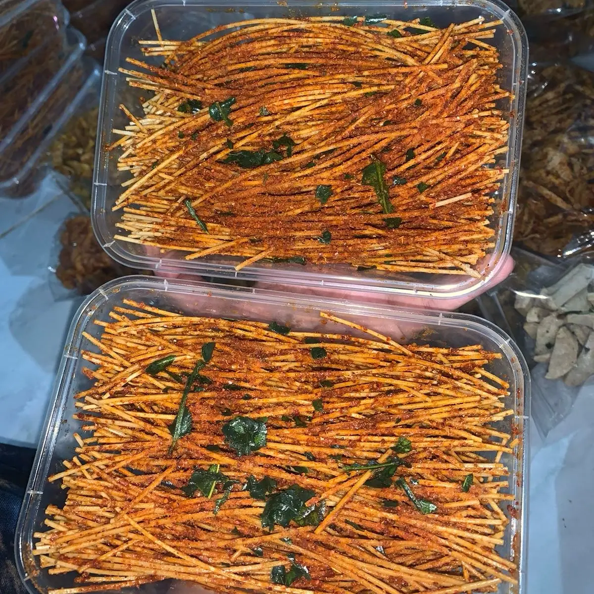 Mielidi pedas rempah daun jeruk  Camilan Makanan