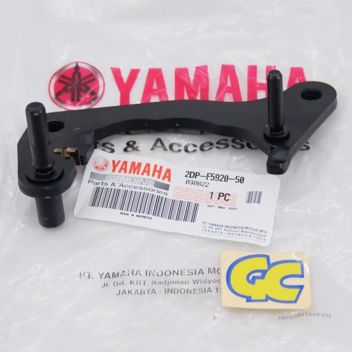 Bracket Kaliper Belakang / Dudukan Cakram Kaliper Yamaha NMax Original 0