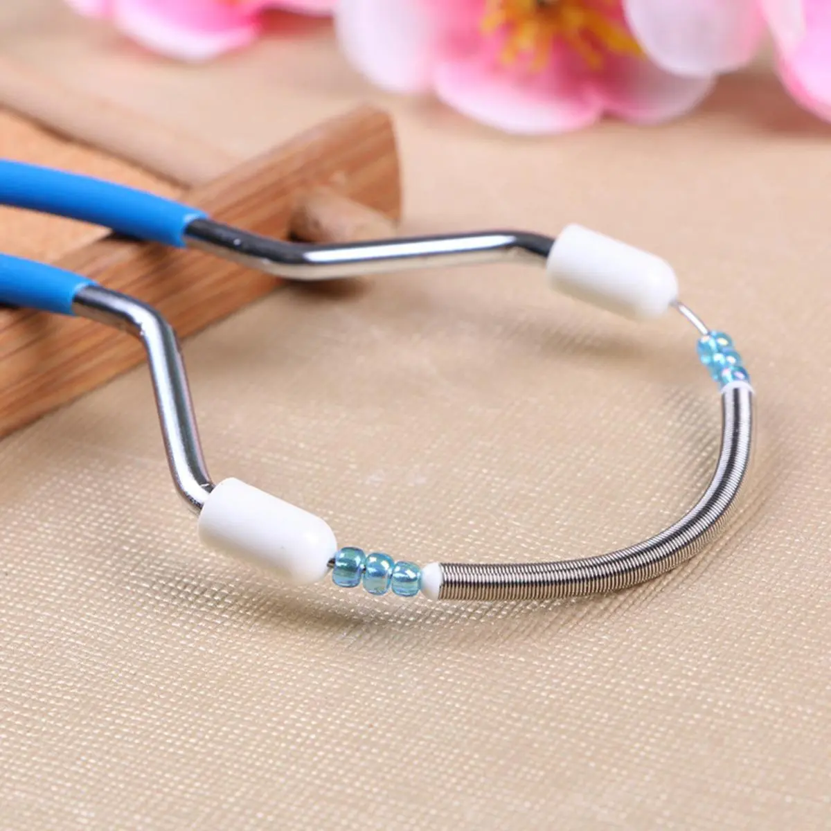 Facial Hair Remover Meticulous Beauty Face Puller Lip Hair Sweat Hair Facial Special Hair Removal Device