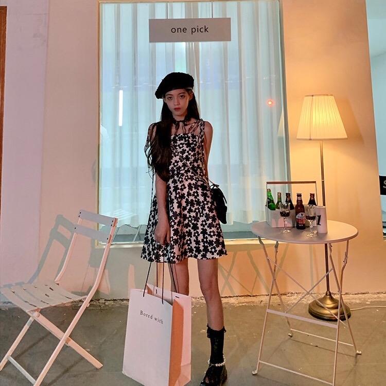 Sét đồ đôi váy hai dây và áo sơ mi 0