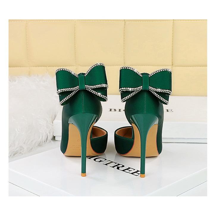 Product Introduction of 626-H36M European and American Style Banquet High Heels Stiletto High Heels Shallow Pointed Toe Side Cutout Rhinestone Back Bowknot Single Shoes kitten  heels 25