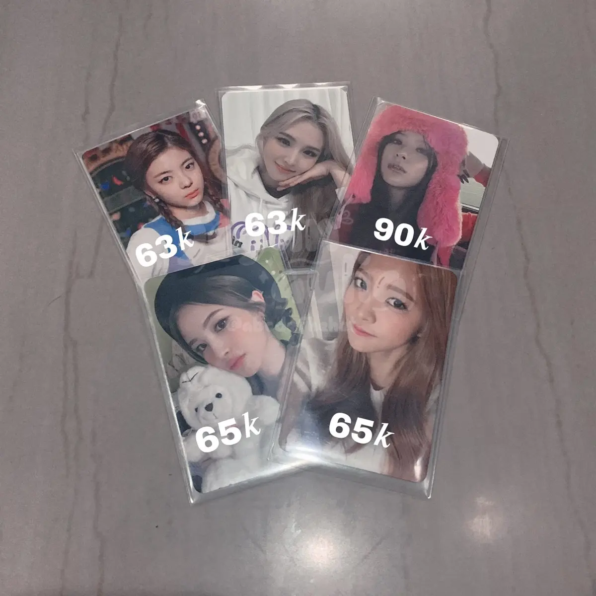 PC PHOTOCARD OFFICIAL redvelvet weeekly itzy jaehee seulgi yeri lia