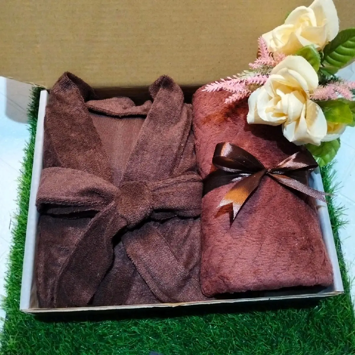 hampers wedding kimono couple/kado nikahan/kado pernikahan/handuk kimono/hampers pernikahan
