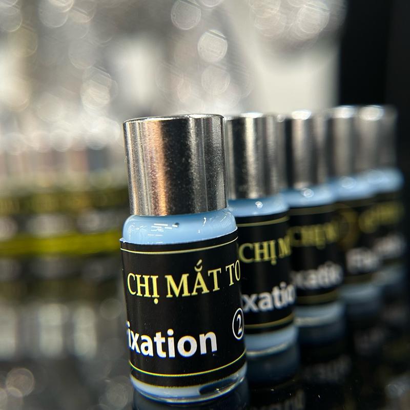 Thuốc uốn số 2 dùng trong uốn mi thương hiệu Chị Mắt To