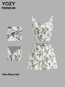 YOZY Women's All Over Plants Print Shirred Crop Tank Top & Shorts Set, Casual Notched Neck Sleeveless Top & Shorts, Ladies Two-piece Outfits for All Seasons