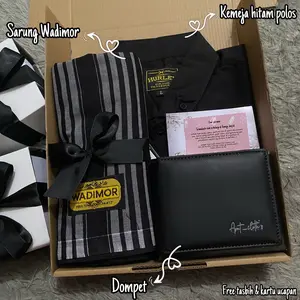 (Bisa cod) hampers cowok muslim / kado cowok sarung / hadiah cowok kemeja polos / kado wisuda / kado ulang tahun cowok / gift box / hadiah anniversary