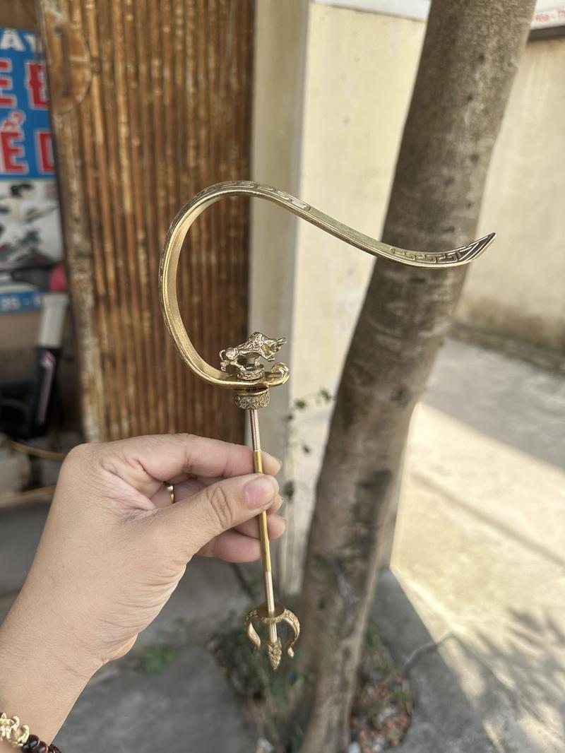 Product Introduction of Móc Tứ xuyên đồng triện linh vật chân móc kim tiền móc dành cho mào mi choè 1