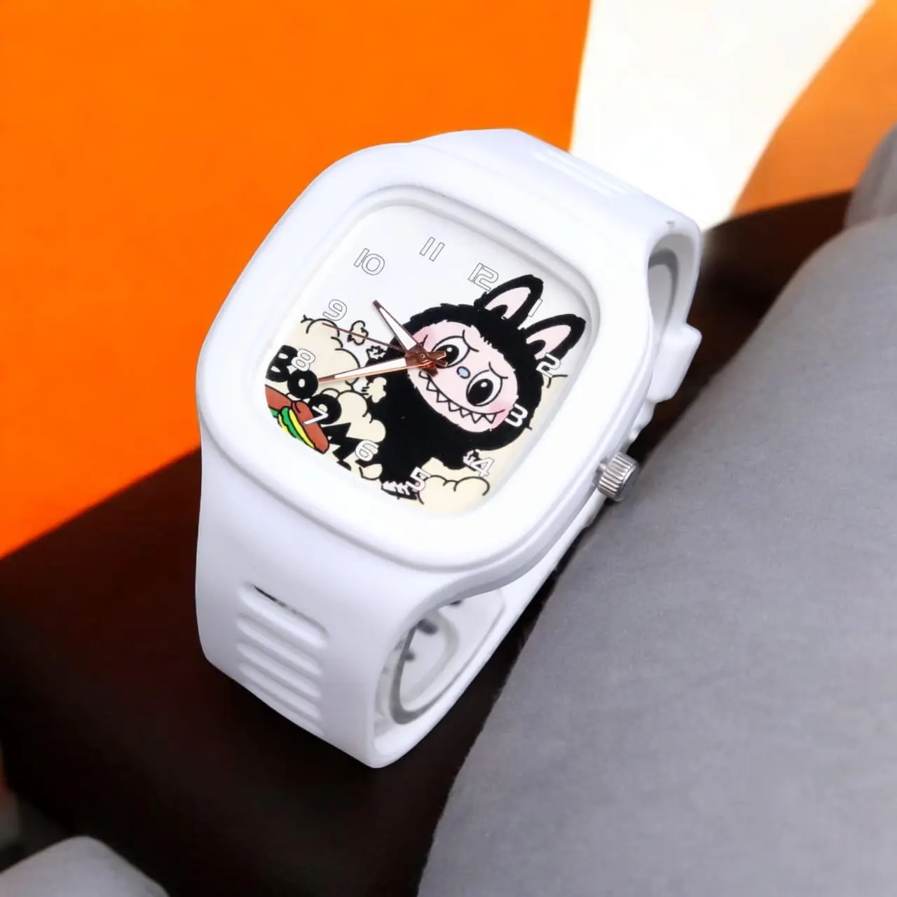 COD Fashion WATCH Premium TERLARIS Jam Tangan Kasual ANALOG Mewah Karakter LABUBU New Series WANITA Terbaru Diameter : 3,5 cm Free BOX Dan BATERAI Cadangan