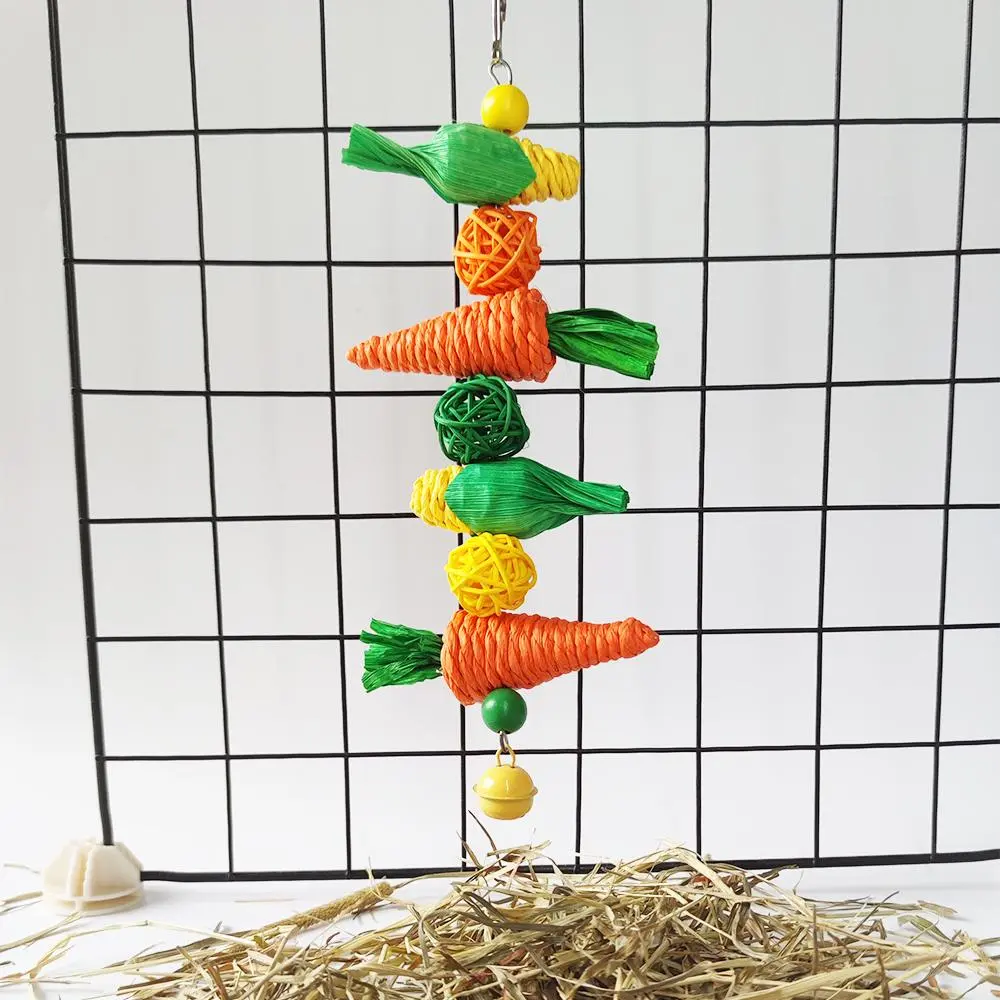 Carrot Design Hanging Toy, Interactive Pet Teething Toy, Small Animal Supplies for Chinchilla, Hamster, Rabbit, Bird