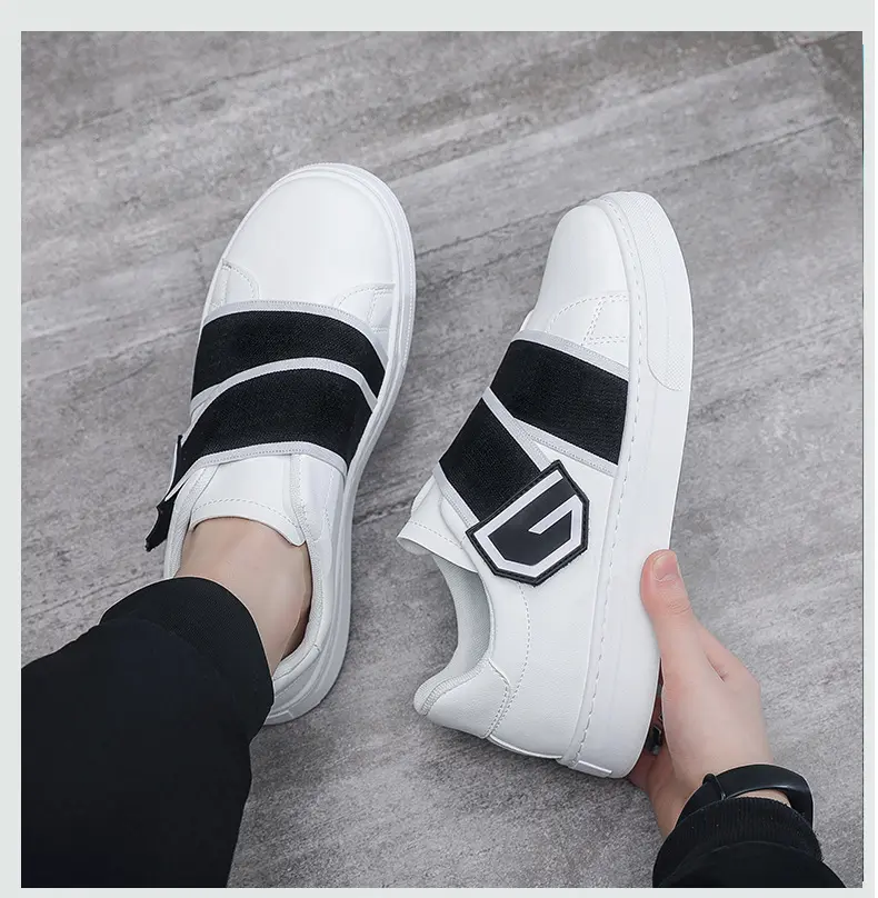Giày Sneaker giày lười Thể thao Nam tiện lợi, da Microfiber cao cấp  - Bản dây đai ngang Shoes Đế Bằng Nhung giay  vai thờitrang Loafer