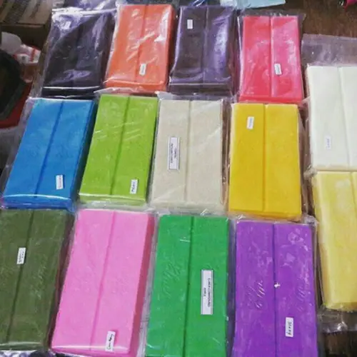 Coklat batang Elmer dan coklat warna warni coklat blok 2
