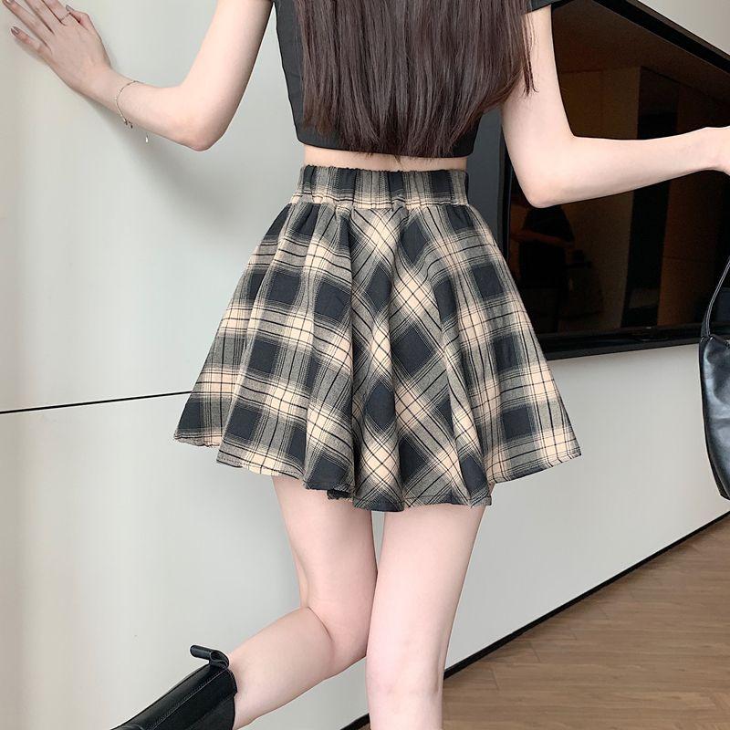 Product Introduction of Irregular Retro Plaid Skirt for Women, Summer Versatile Slimming Anti-Exposure American Style Hot Girl A-Line Pleated Short Skirt 14