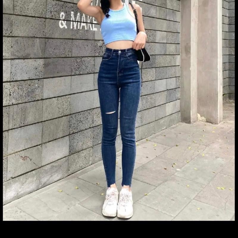 Quần Jean ôm nữ co giãn màu xanh đậm rách nhẹ trước và sau đùi chất vải mềm mại Q99