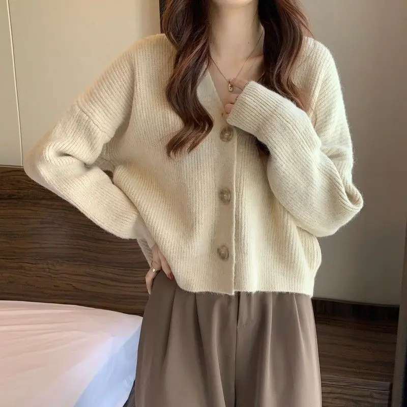 Áo Cardigan Len, Cổ Chữ V, Dáng Rộng Rãi Và Phong Cách Lười Biếng, Dài Tay, Áo Len Mùa Thu, Áo Khoác Nữ, Hàng Mới Về Thu Đông 2024 Top Women