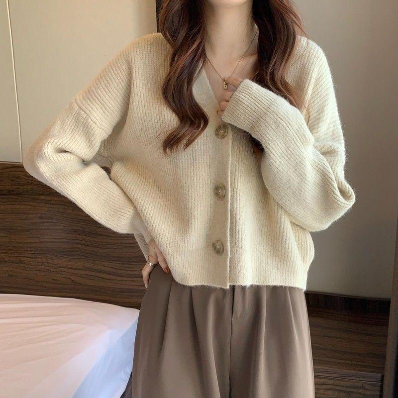 Product Introduction of Áo Cardigan Len, Cổ Chữ V, Dáng Rộng Rãi Và Phong Cách Lười Biếng, Dài Tay, Áo Len Mùa Thu, Áo Khoác Nữ, Hàng Mới Về Thu Đông 2024 Top Women 1