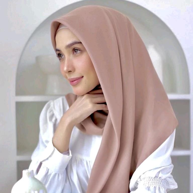 Segiempat bella square polycotton premium Kerudung 6