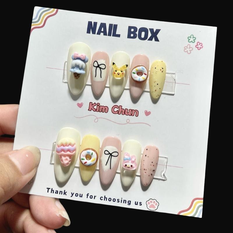 C05: Nailbox thiết kế charm nổi bánh kem form tròn nhọn xinh xắn nail nữ women