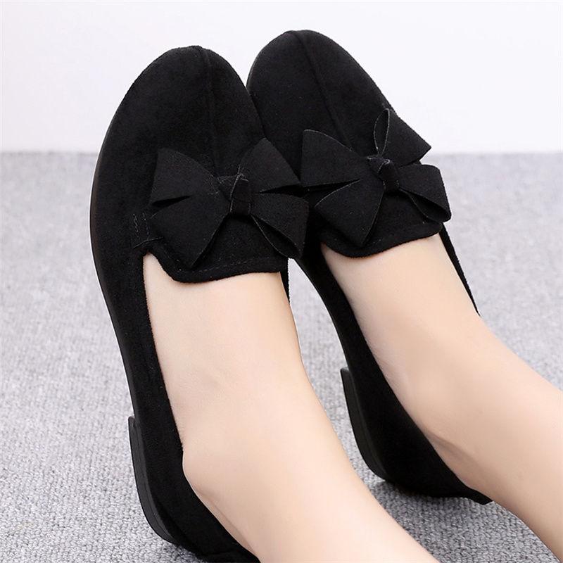 Spring Old Beijing Cloth Shoes Women's Shoes Black Work Shoes Bow Flat Gommino Women's Shoes Breathable Mom Shoes 1