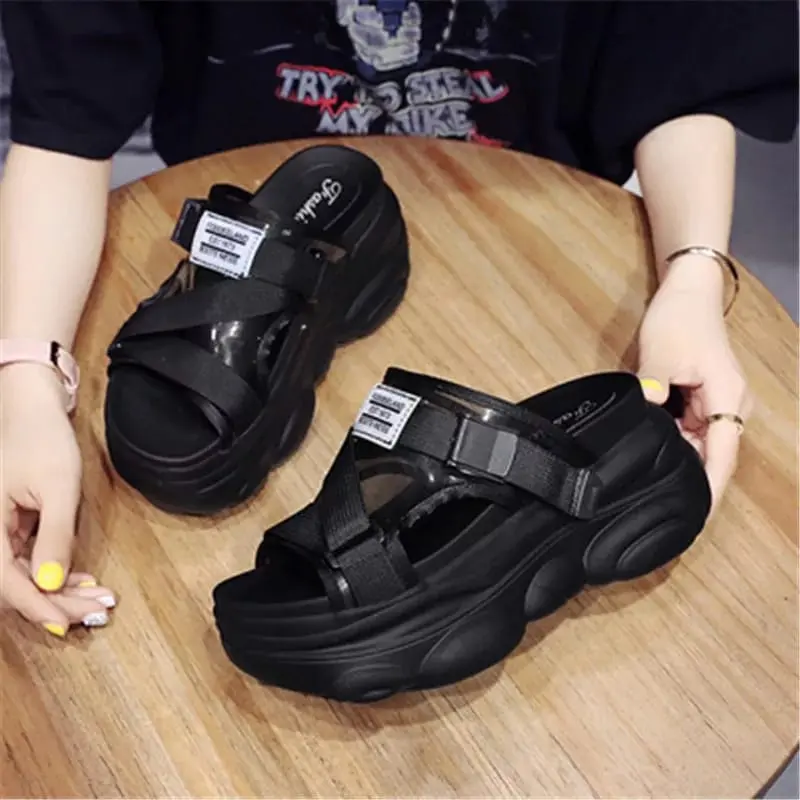INDRAMAYU56 Sendal wedges Wanita Sol Karakter Model Kokop Kombinasi Mika Webing FDL 001